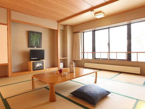 Hotel Mutsumi 志贺高原 外观 照片